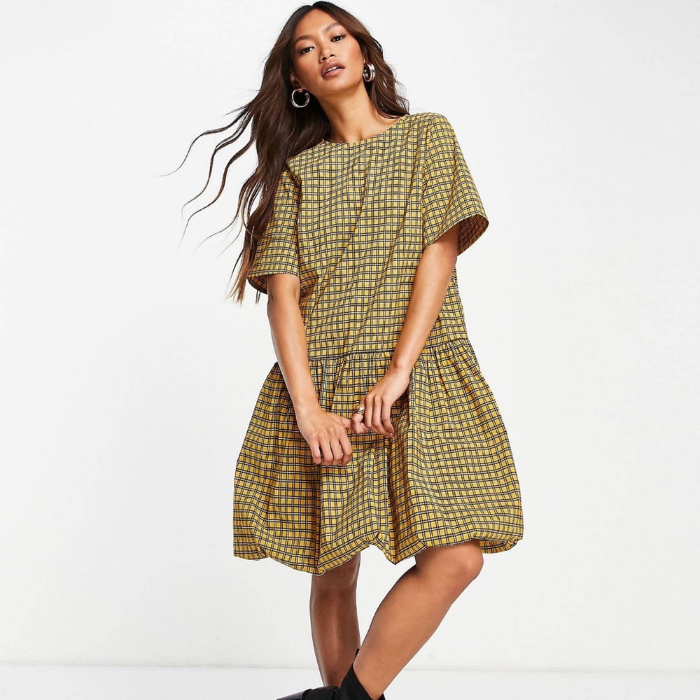 Levi’s mustard plaid dress in L. New without tags